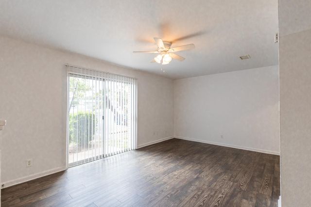 5506 Grover Ave G127, Austin, TX 78756