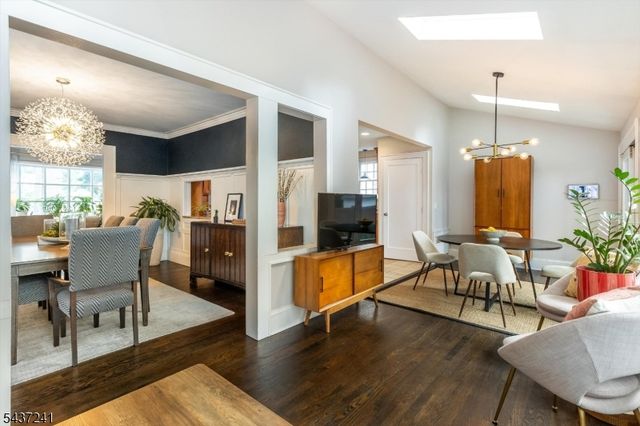 73 Hawthorne Ave, Glen Ridge Boro Twp., NJ 07028