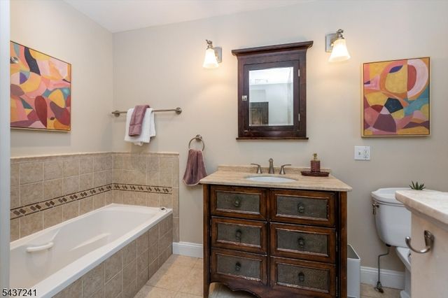 73 Hawthorne Ave, Glen Ridge Boro Twp., NJ 07028