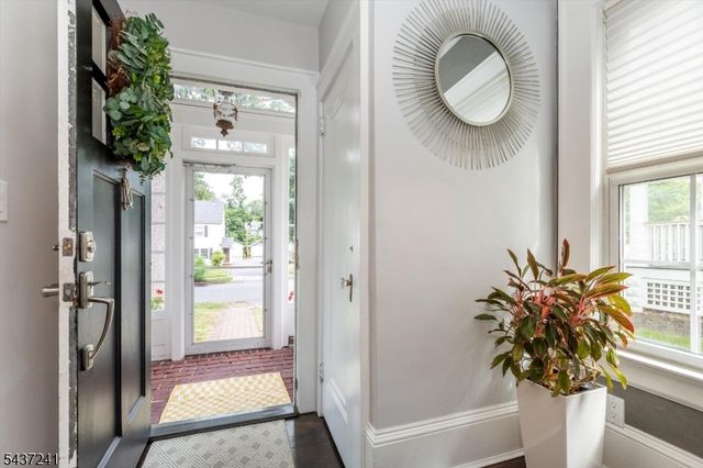 73 Hawthorne Ave, Glen Ridge Boro Twp., NJ 07028