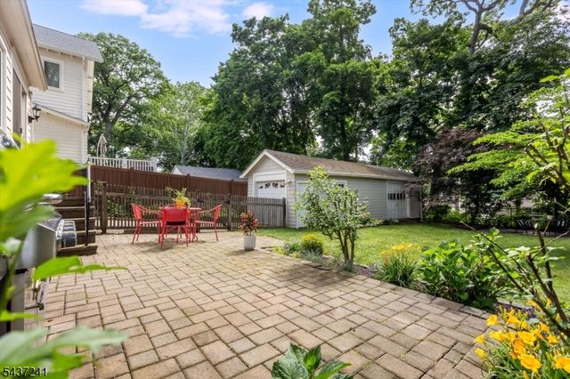 73 Hawthorne Ave, Glen Ridge Boro Twp., NJ 07028