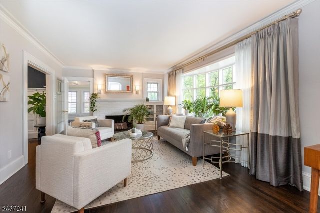 73 Hawthorne Ave, Glen Ridge Boro Twp., NJ 07028