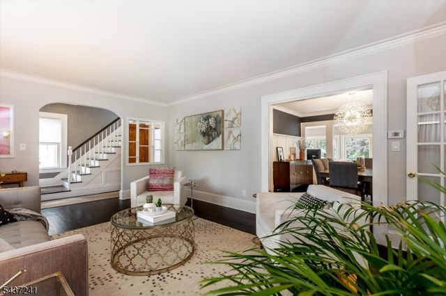73 Hawthorne Ave, Glen Ridge Boro Twp., NJ 07028