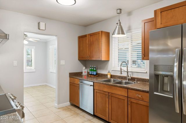 1730 W MULBERRY Drive, Phoenix, AZ 85015