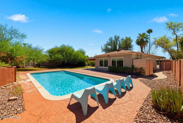 1730 W MULBERRY Drive, Phoenix, AZ 85015