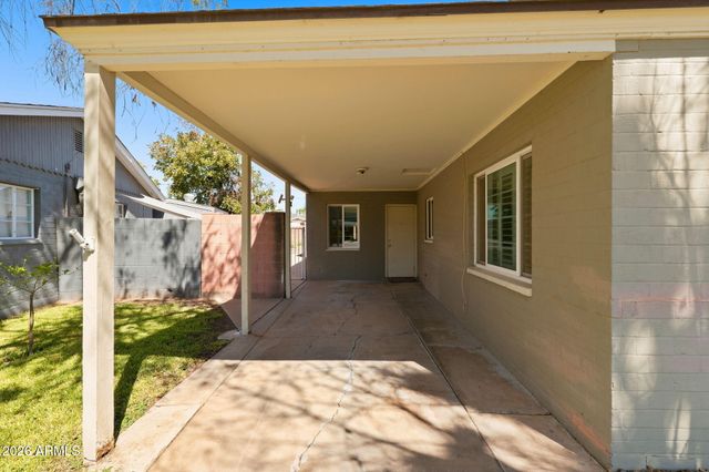 1730 W MULBERRY Drive, Phoenix, AZ 85015