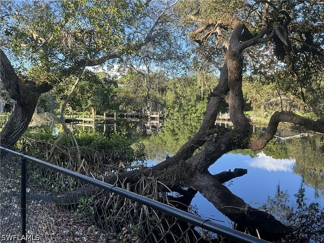 27213 Rio Vista CIR, Bonita Springs, FL 34135