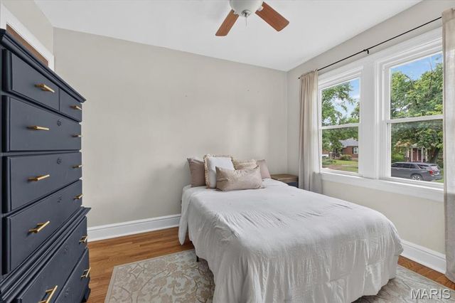 6235 Dexter Drive, St Louis, MO 63123
