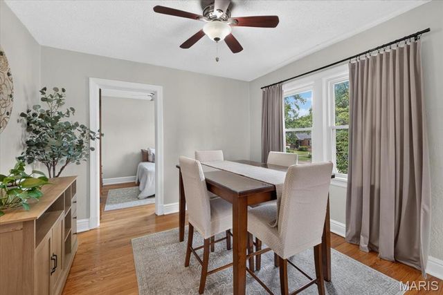 6235 Dexter Drive, St Louis, MO 63123