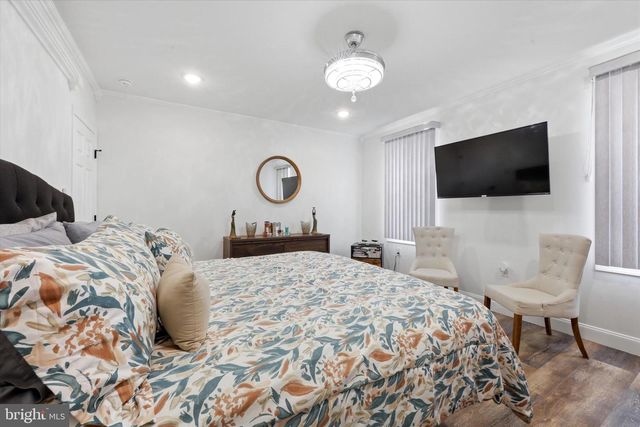 6034 LARCHWOOD AVE, Philadelphia, PA 19143