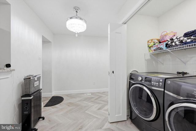 6034 LARCHWOOD AVE, Philadelphia, PA 19143