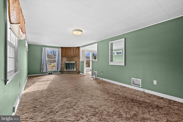 100 ROSEMONT, New Cumberland, PA 17070