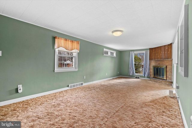 100 ROSEMONT, New Cumberland, PA 17070