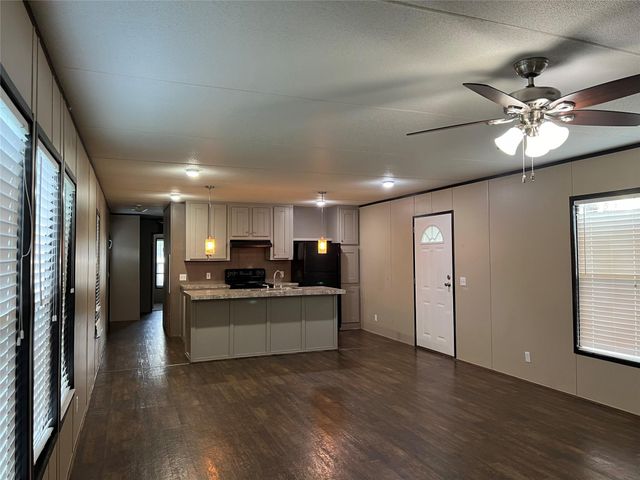 20498 Trinity Way, New Caney, TX 77357