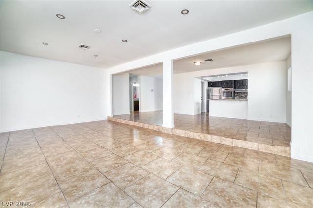 3556 Ruth Drive, Las Vegas, NV 89121