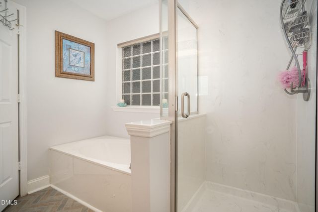 208 Apple Drupe Way, Holly Springs, NC 27540