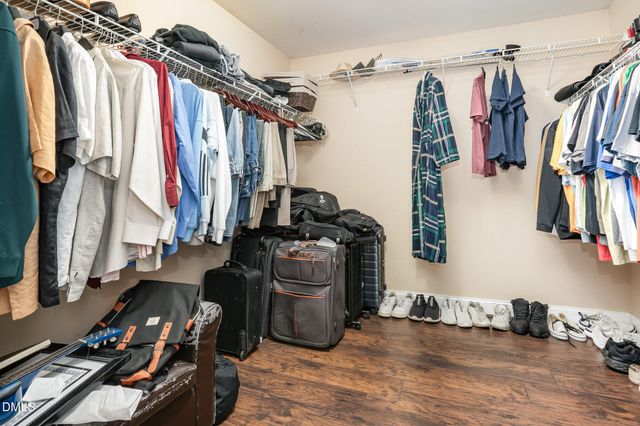 208 Apple Drupe Way, Holly Springs, NC 27540