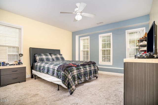 208 Apple Drupe Way, Holly Springs, NC 27540