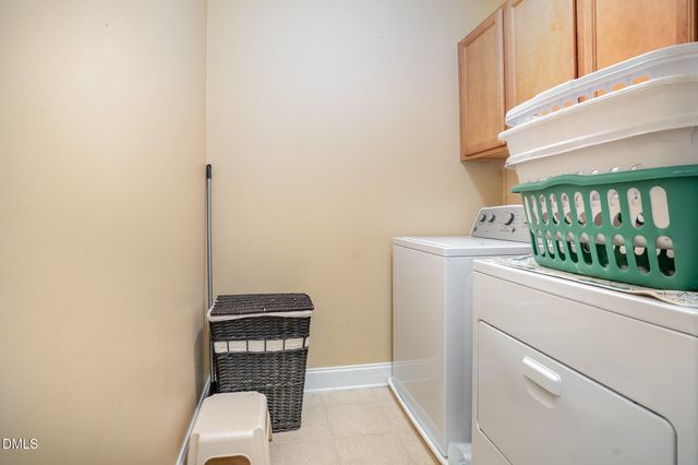 208 Apple Drupe Way, Holly Springs, NC 27540