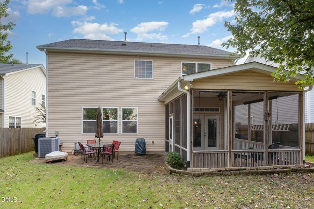 208 Apple Drupe Way, Holly Springs, NC 27540