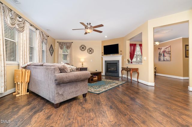 208 Apple Drupe Way, Holly Springs, NC 27540