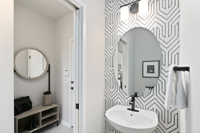 1157 Woods Creek Drive S, Delano, MN 55328