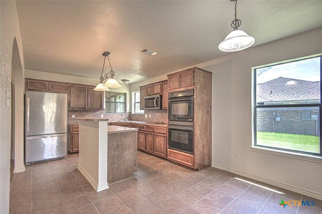 3905 Maid Marian Circle, Killeen, TX 76549