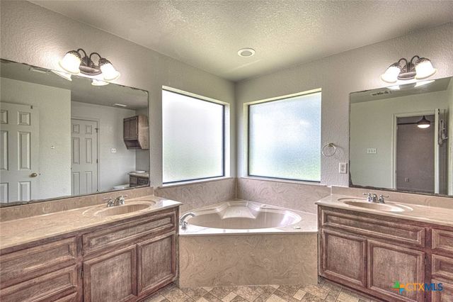 3905 Maid Marian Circle, Killeen, TX 76549