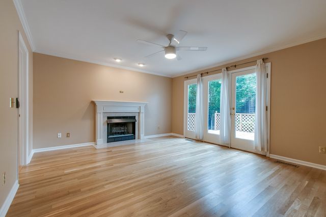 2505B Belmont Blvd B, Nashville, TN 37212