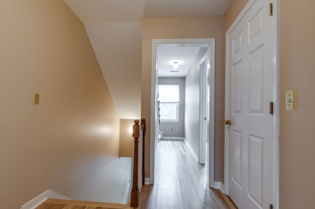 2505B Belmont Blvd B, Nashville, TN 37212