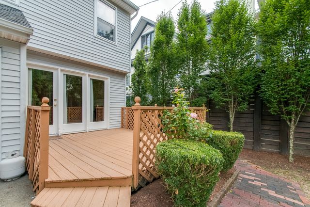 2505B Belmont Blvd B, Nashville, TN 37212