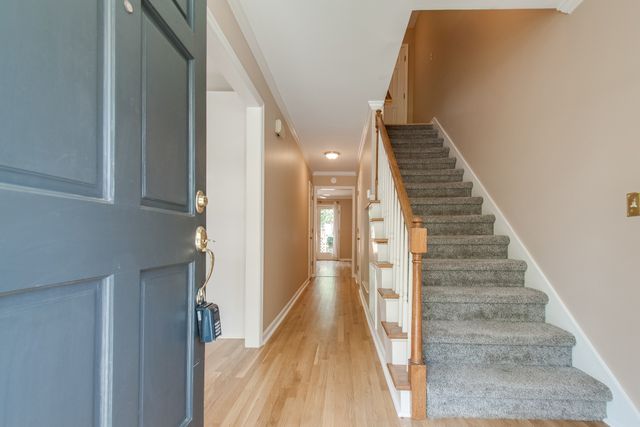 2505B Belmont Blvd B, Nashville, TN 37212