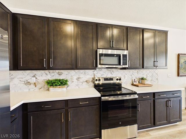 4220 Brusca Way, Pahrump, NV 89061