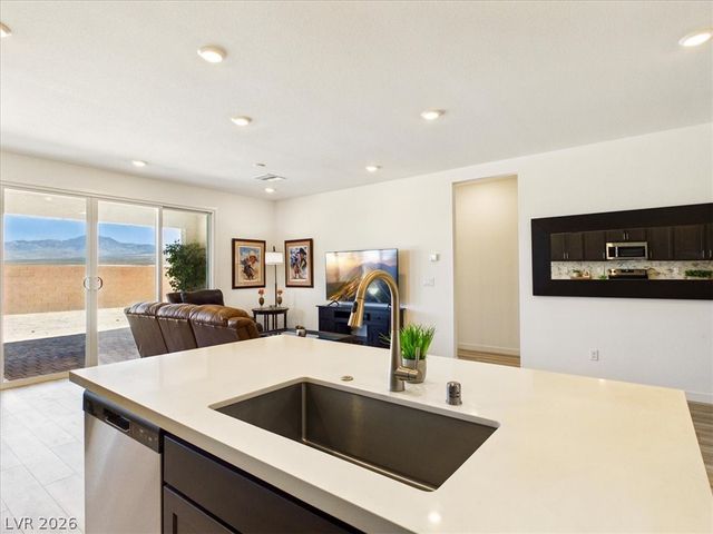 4220 Brusca Way, Pahrump, NV 89061
