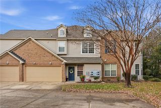 1072 Grand Oak LN, Virginia Beach, VA 23455