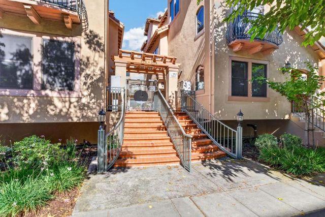358 Bryant Street, Mountain View, CA 94041