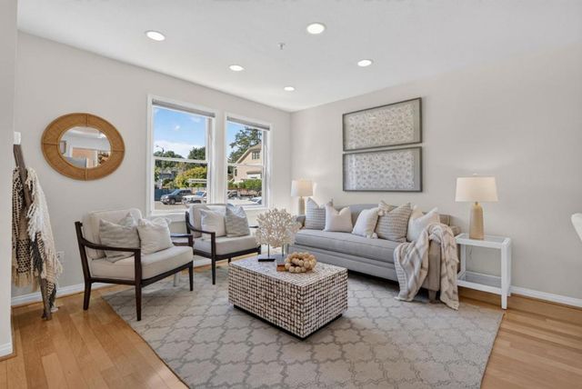 358 Bryant Street, Mountain View, CA 94041