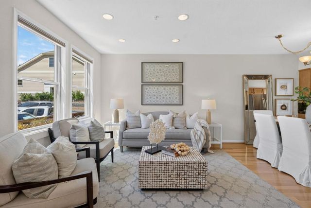 358 Bryant Street, Mountain View, CA 94041