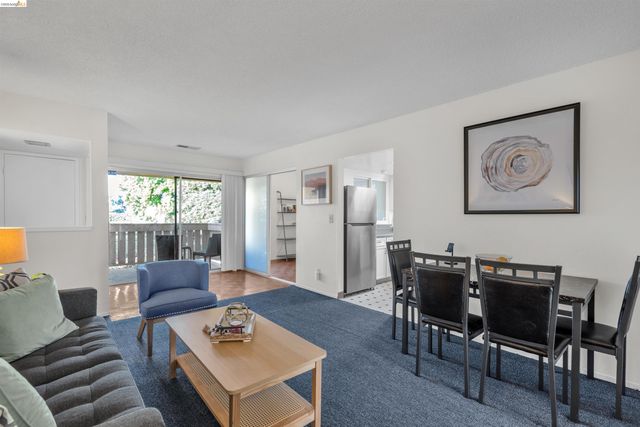 40 Las Moradas Cir, San Pablo, CA 94806