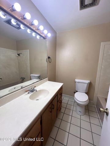 15309-r Royal Street, Gulfport, MS 39503