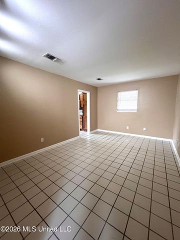 15309-r Royal Street, Gulfport, MS 39503