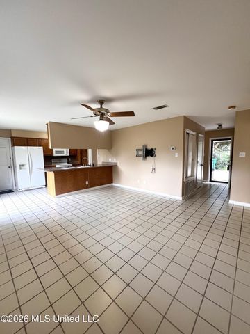 15309-r Royal Street, Gulfport, MS 39503