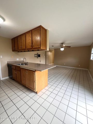 15309-r Royal Street, Gulfport, MS 39503