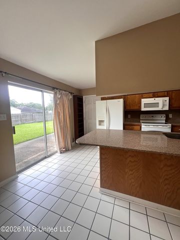 15309-r Royal Street, Gulfport, MS 39503
