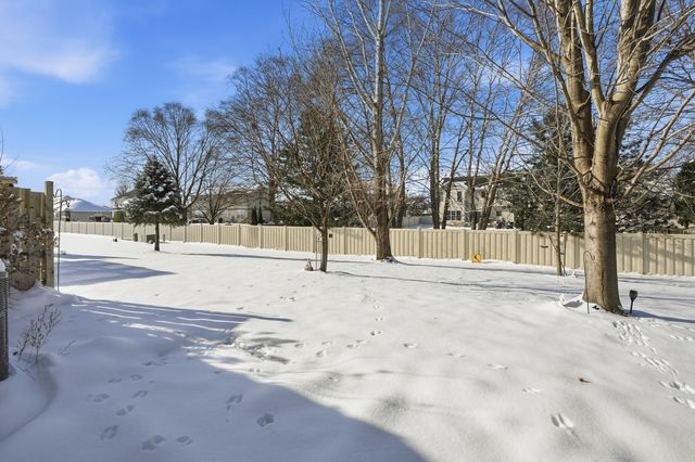 1224 Lily Lane, Schererville, IN 46375