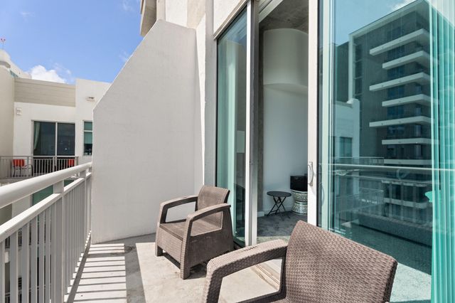 300 S Australian Avenue 1603, West Palm Beach, FL 33401