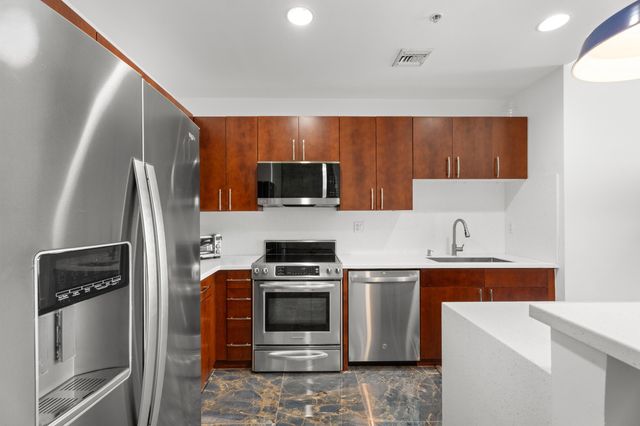 300 S Australian Avenue 1603, West Palm Beach, FL 33401