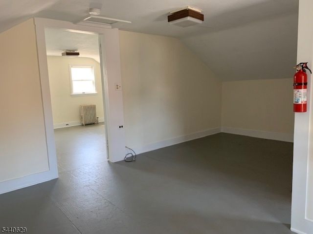 14 Hoffman Rd, Clinton Twp., NJ 08833