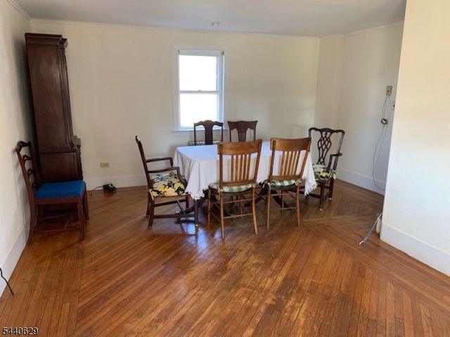 14 Hoffman Rd, Clinton Twp., NJ 08833