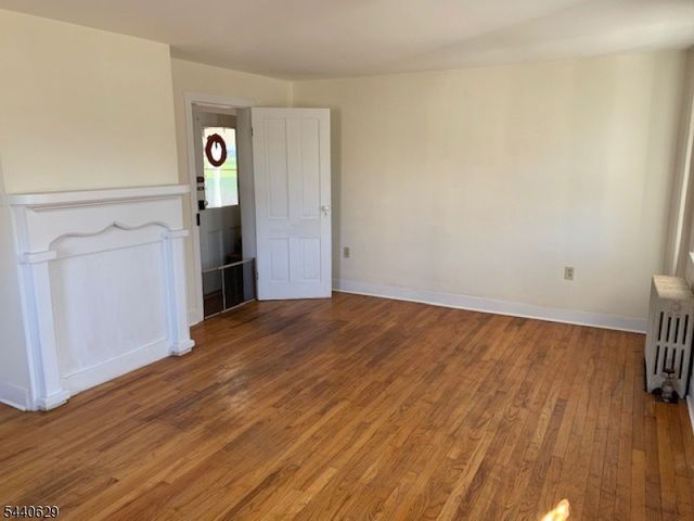 14 Hoffman Rd, Clinton Twp., NJ 08833